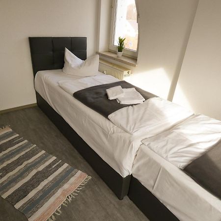 Sunnyhome Monteurwohnungen Und Apartments In Schwandorf Eksteriør billede