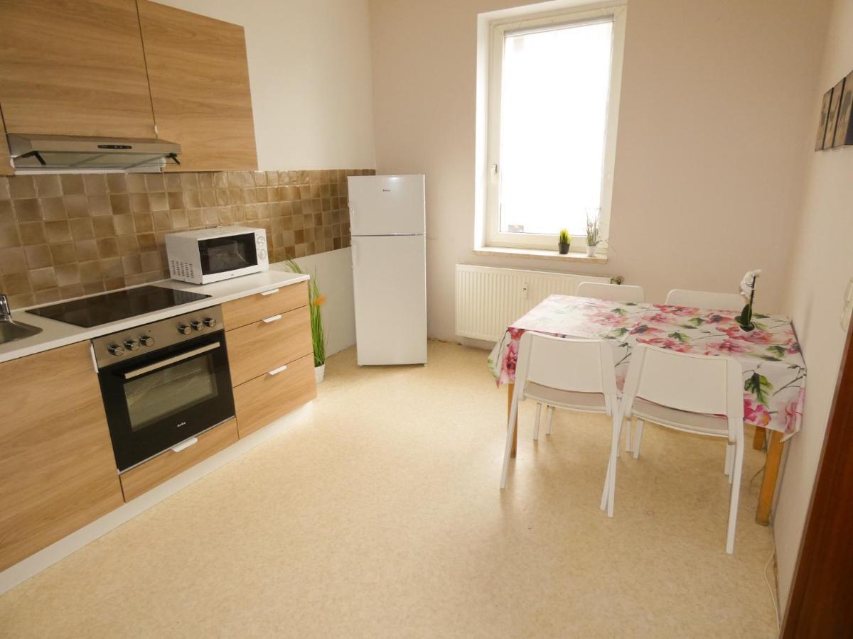 Sunnyhome Monteurwohnungen Und Apartments In Schwandorf Eksteriør billede