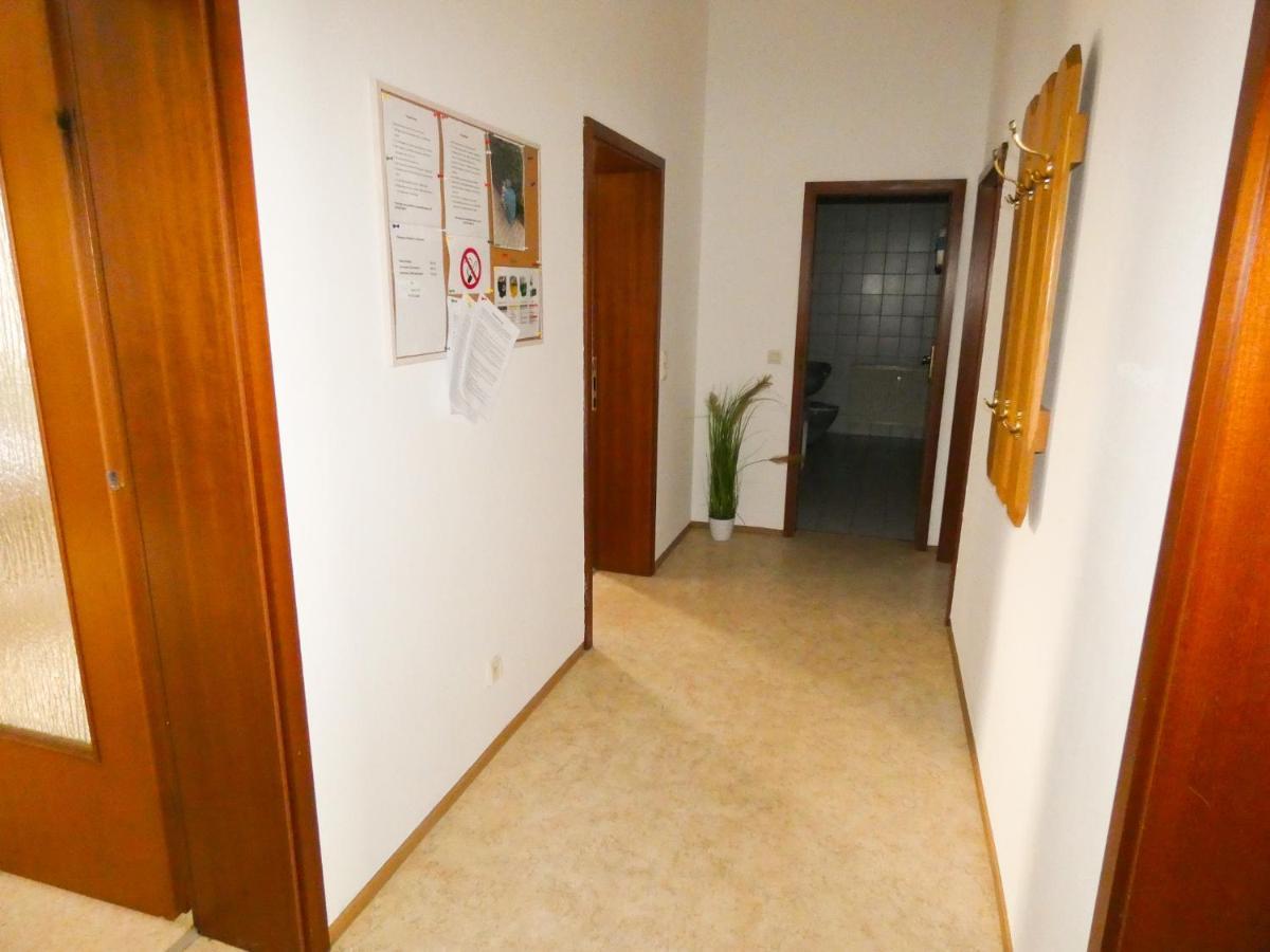 Sunnyhome Monteurwohnungen Und Apartments In Schwandorf Eksteriør billede