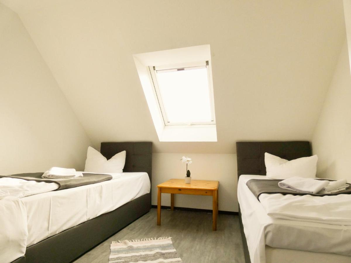 Sunnyhome Monteurwohnungen Und Apartments In Schwandorf Eksteriør billede