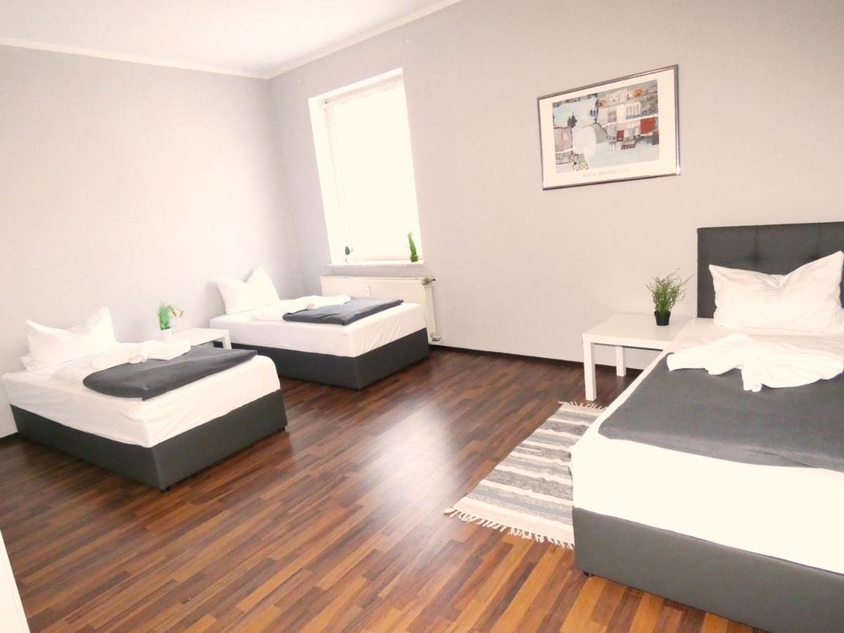 Sunnyhome Monteurwohnungen Und Apartments In Schwandorf Eksteriør billede