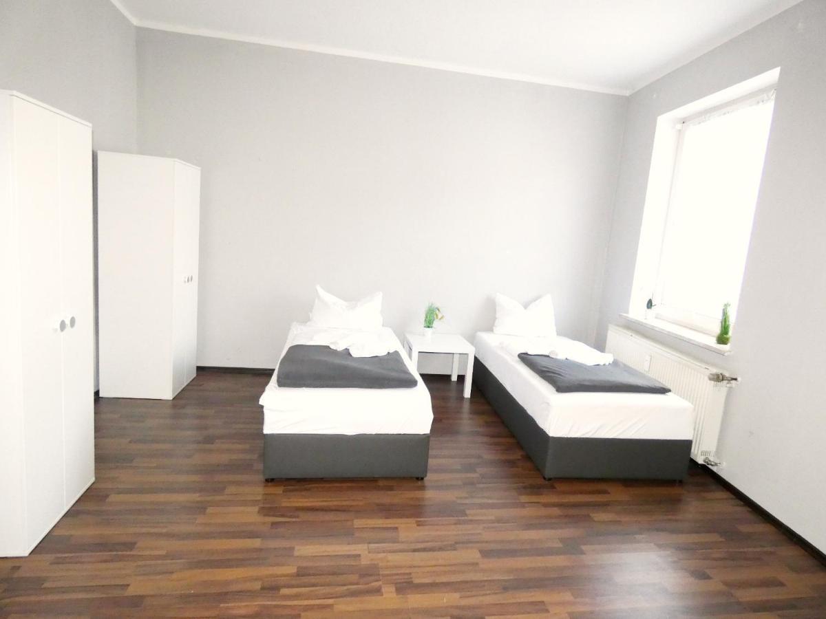 Sunnyhome Monteurwohnungen Und Apartments In Schwandorf Eksteriør billede