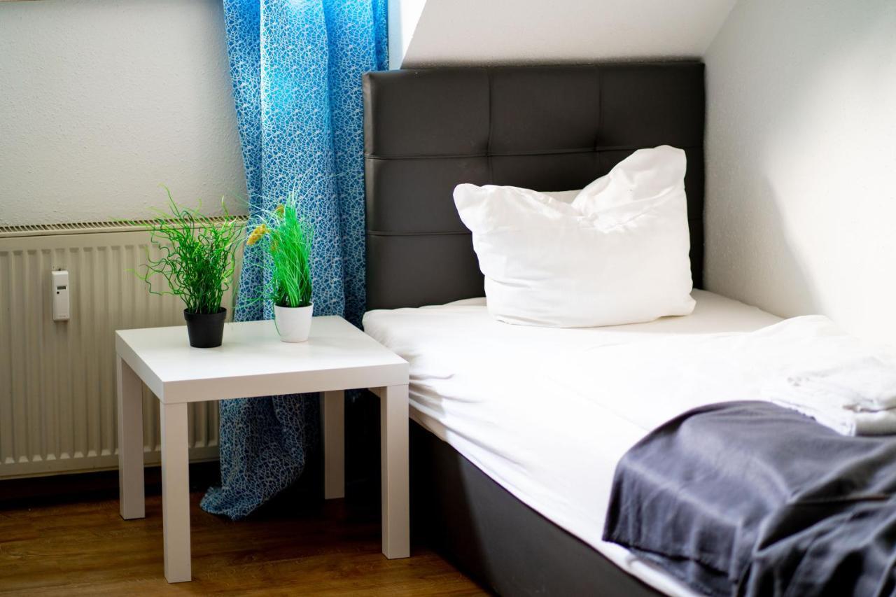 Sunnyhome Monteurwohnungen Und Apartments In Schwandorf Eksteriør billede