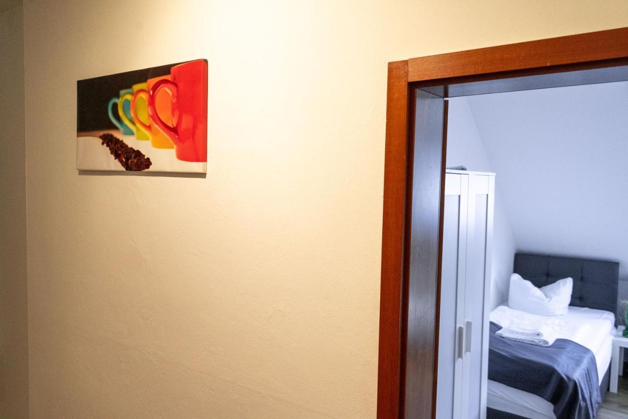 Sunnyhome Monteurwohnungen Und Apartments In Schwandorf Eksteriør billede