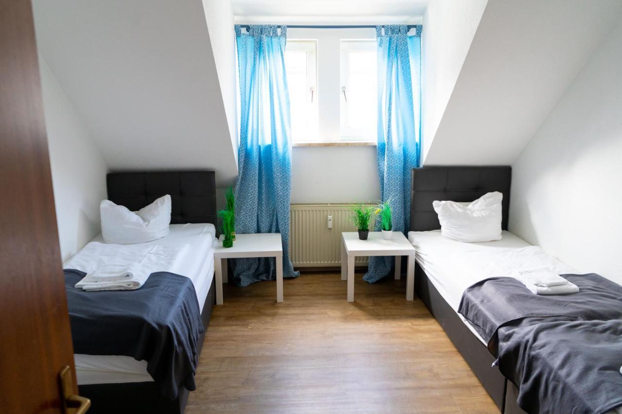 Sunnyhome Monteurwohnungen Und Apartments In Schwandorf Eksteriør billede