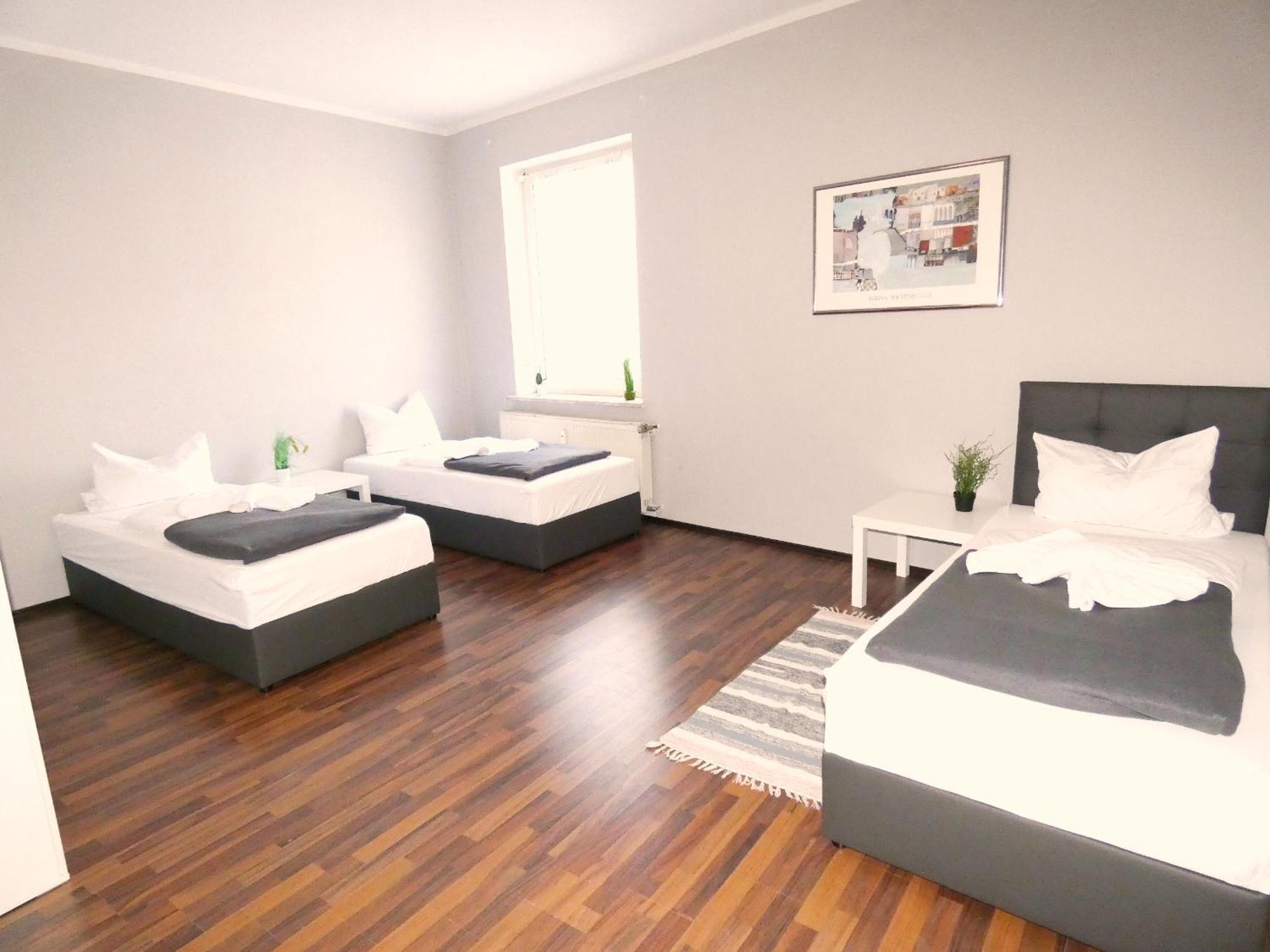 Sunnyhome Monteurwohnungen Und Apartments In Schwandorf Eksteriør billede
