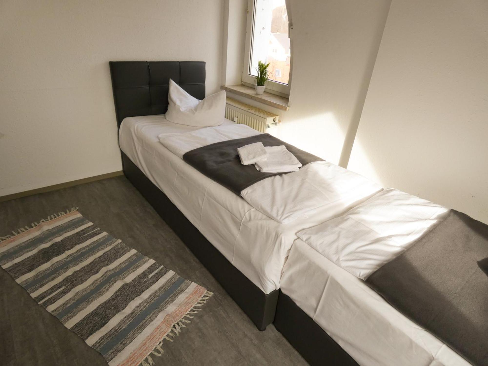 Sunnyhome Monteurwohnungen Und Apartments In Schwandorf Eksteriør billede